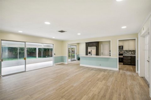 Casa en venta en Clearwater, Florida, 3 dormitorios, 172.61 m2 № 1341519 - foto 8