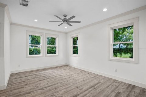 Casa en venta en Tampa, Florida, 3 dormitorios, 162.3 m2 № 1114202 - foto 16