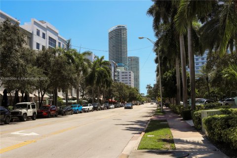 Condominio en venta en Miami Beach, Florida, 1 dormitorio, 55.74 m2 № 1348406 - foto 24