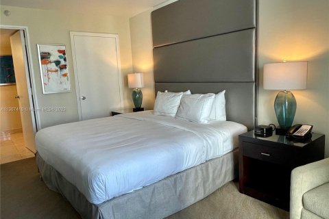 Hôtel, hôtellerie à vendre à Fort Lauderdale, Floride: 1 chambre, 50.91 m2 № 413985 - photo 8