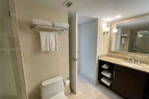 Hotel in Fort Lauderdale, Florida 1 bedroom, 50.91 sq.m. № 413985 - photo 12
