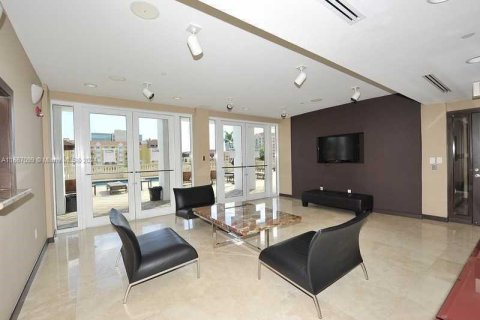 Condominio en venta en Coral Gables, Florida, 2 dormitorios, 105.82 m2 № 1381725 - foto 23