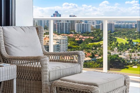 Condominio en venta en Aventura, Florida, 4 dormitorios, 238.94 m2 № 832644 - foto 18