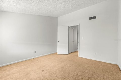 Touwnhouse à vendre à Tampa, Floride: 2 chambres, 96.99 m2 № 1354349 - photo 25