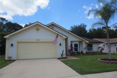 Villa ou maison à vendre à Orlando, Floride: 3 chambres, 198.72 m2 № 1387471 - photo 1