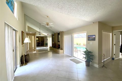 Touwnhouse à louer à Orlando, Floride: 2 chambres, 133.41 m2 № 1123868 - photo 2