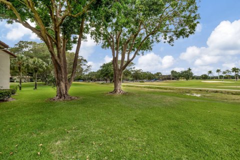 Condominio en venta en Boynton Beach, Florida, 3 dormitorios, 124.02 m2 № 1141470 - foto 2