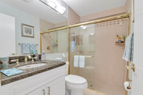 Villa ou maison à vendre à Deerfield Beach, Floride: 2 chambres, 131.46 m2 № 1141535 - photo 16