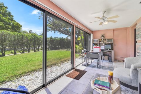 Casa en venta en Deerfield Beach, Florida, 2 dormitorios, 131.46 m2 № 1141535 - foto 9