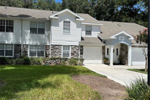 Condominio en venta en Apopka, Florida, 2 dormitorios, 103.86 m2 № 1338165 - foto 1