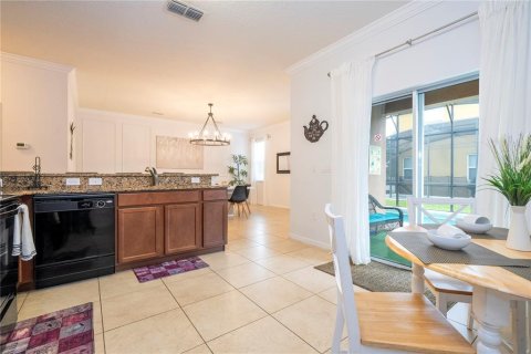 Villa ou maison à vendre à Kissimmee, Floride: 5 chambres, 260.68 m2 № 1338199 - photo 26