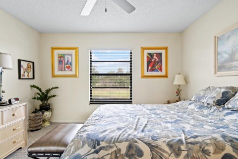 Copropriété à vendre à Vero Beach, Floride: 2 chambres, 110.37 m2 № 945756 - photo 11