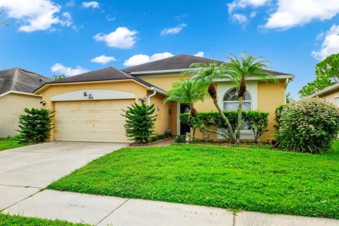 House in Orlando, Florida 3 bedrooms, 121.7 sq.m. № 1386855 - photo 1