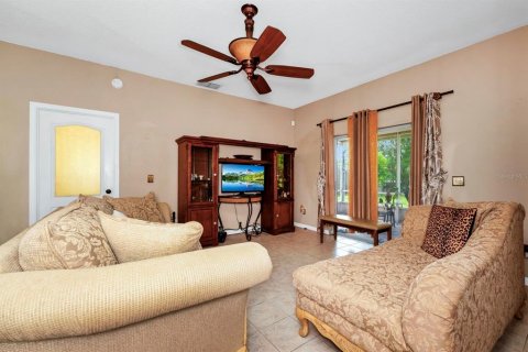 Casa en venta en Orlando, Florida, 3 dormitorios, 121.7 m2 № 1386855 - foto 2