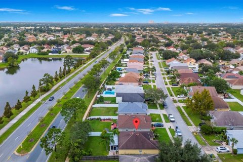 Villa ou maison à vendre à Orlando, Floride: 3 chambres, 121.7 m2 № 1386855 - photo 13