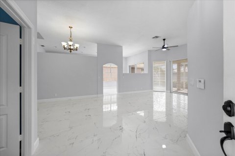 House in West Palm Beach, Florida 3 bedrooms, 151.71 sq.m. № 1151715 - photo 28