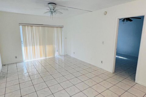 Copropriété à vendre à Coral Springs, Floride: 3 chambres, 100.24 m2 № 1151965 - photo 12