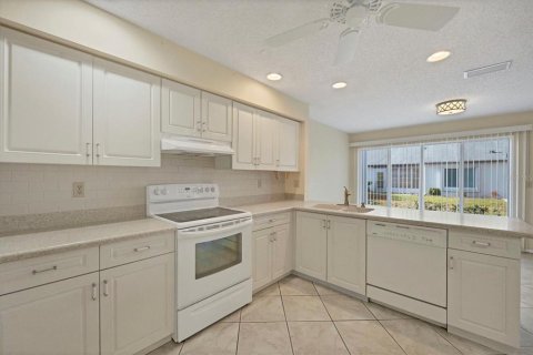 Villa ou maison à vendre à Englewood, Floride: 2 chambres, 128.48 m2 № 1137486 - photo 10