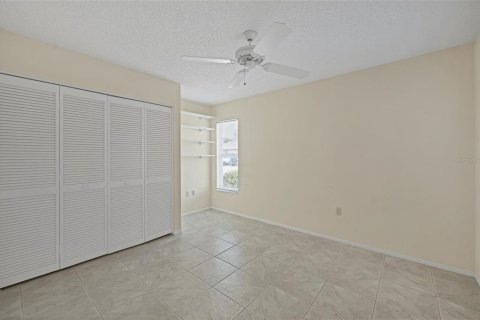 House in Englewood, Florida 2 bedrooms, 128.48 sq.m. № 1137486 - photo 14
