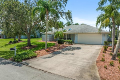 Villa ou maison à vendre à Vero Beach, Floride: 3 chambres, 175.03 m2 № 1177001 - photo 6