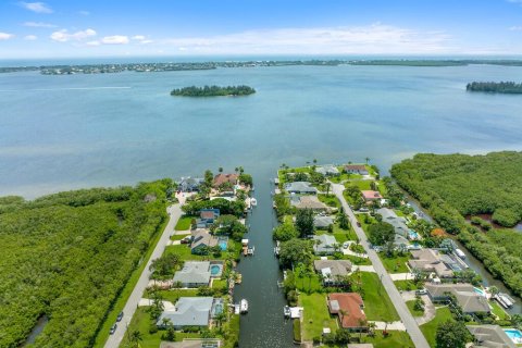 Villa ou maison à vendre à Vero Beach, Floride: 3 chambres, 175.03 m2 № 1177001 - photo 2