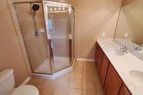 Townhouse in Tampa, Florida 3 bedrooms, 140.38 sq.m. № 1340932 - photo 18