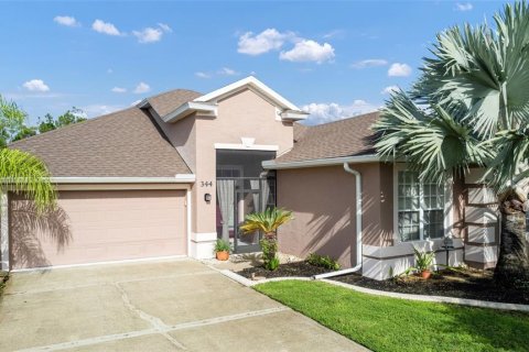 Villa ou maison à vendre à Daytona Beach, Floride: 4 chambres, 186.92 m2 № 1354708 - photo 1