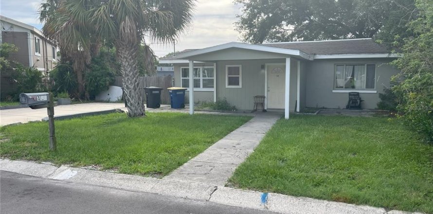 House in Clearwater, Florida 3 bedrooms, 100.24 sq.m. № 1354709