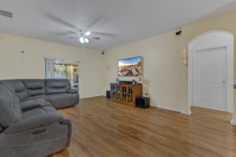 Villa ou maison à vendre à Kissimmee, Floride: 3 chambres, 143.53 m2 № 1343115 - photo 6