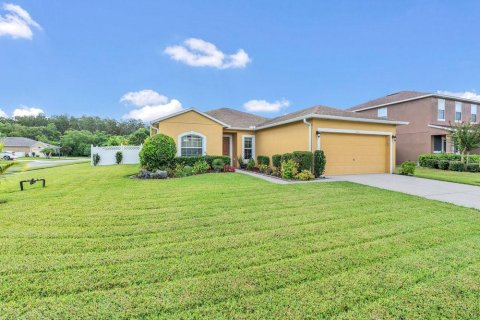 Villa ou maison à vendre à Kissimmee, Floride: 3 chambres, 143.53 m2 № 1343115 - photo 2