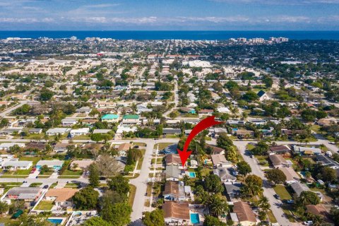 House in Deerfield Beach, Florida 3 bedrooms, 125.05 sq.m. № 1162089 - photo 3