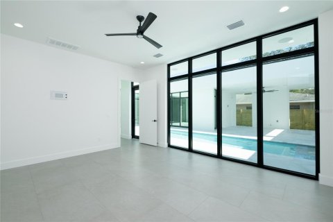 Villa ou maison à vendre à Tampa, Floride: 5 chambres, 353.03 m2 № 1336581 - photo 13