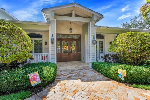 Casa en venta en Pinecrest, Florida, 5 dormitorios, 482.81 m2 № 739820 - foto 3