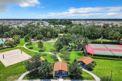 House in Kissimmee, Florida 4 bedrooms, 264.86 sq.m. № 1308520 - photo 24