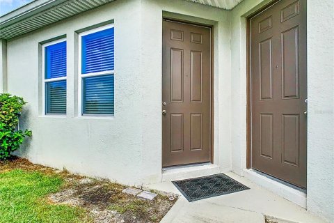 Casa en venta en Kissimmee, Florida, 4 dormitorios, 264.86 m2 № 1308520 - foto 9