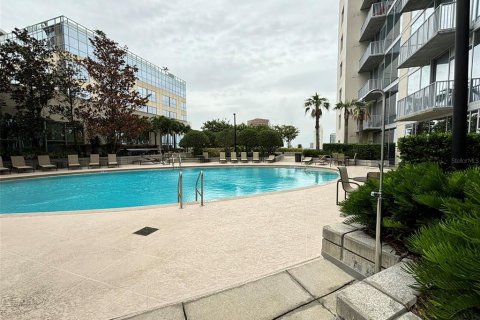 Condominio en venta en Orlando, Florida, 2 dormitorios, 117.34 m2 № 1278435 - foto 17