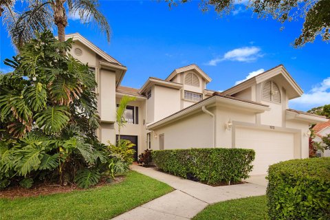 House in Jupiter, Florida 5 bedrooms, 348.57 sq.m. № 1176950 - photo 15