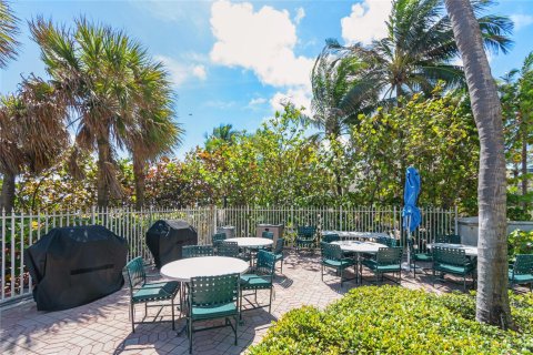 Condo in Fort Lauderdale, Florida, 3 bedrooms  № 1160309 - photo 29