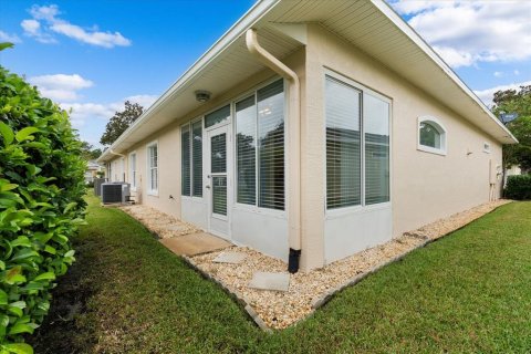 Copropriété à vendre à Palm Coast, Floride: 3 chambres, 127.18 m2 № 1359253 - photo 6