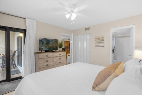 Condo in Ormond Beach, Florida, 2 bedrooms  № 1359251 - photo 16