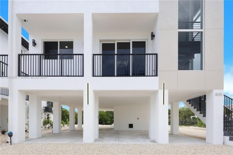 Villa ou maison à vendre à Marathon, Floride: 4 chambres, 229.65 m2 № 1010876 - photo 4