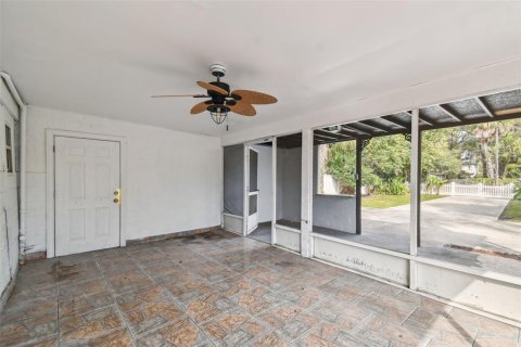 Commercial property in Tampa, Florida 4 bedrooms, 174.66 sq.m. № 1274437 - photo 27