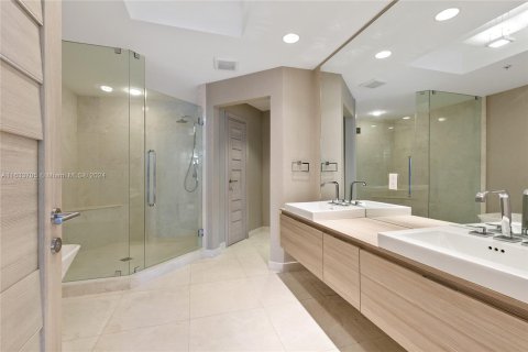 Copropriété à vendre à North Miami Beach, Floride: 3 chambres, 206.15 m2 № 1305485 - photo 6