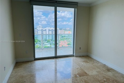 Copropriété à vendre à Aventura, Floride: 4 chambres, 327.39 m2 № 1097259 - photo 25