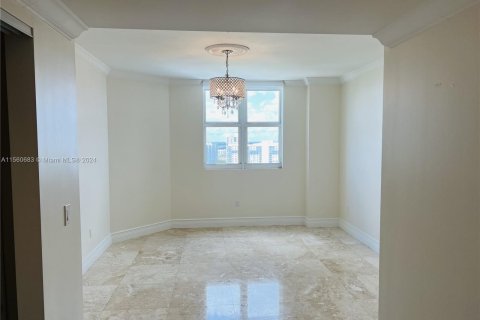 Copropriété à vendre à Aventura, Floride: 4 chambres, 327.39 m2 № 1097259 - photo 23