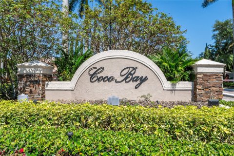 Casa en venta en Coconut Creek, Florida, 3 dormitorios, 152.36 m2 № 1118171 - foto 3