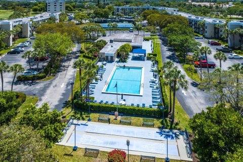 Copropriété à vendre à Deerfield Beach, Floride: 2 chambres, 97.55 m2 № 1118222 - photo 4