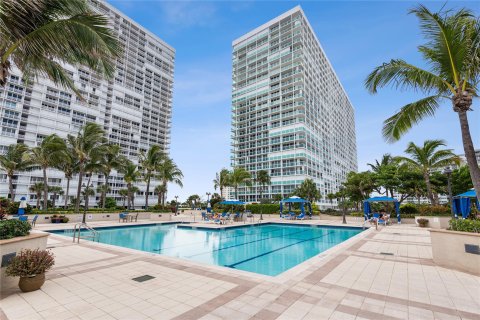 Condominio en venta en Fort Lauderdale, Florida, 2 dormitorios, 166.2 m2 № 967996 - foto 24