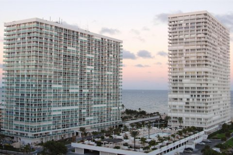 Copropriété à vendre à Fort Lauderdale, Floride: 2 chambres, 166.2 m2 № 967996 - photo 13