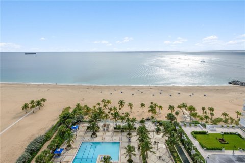 Condominio en venta en Fort Lauderdale, Florida, 2 dormitorios, 166.2 m2 № 967996 - foto 25